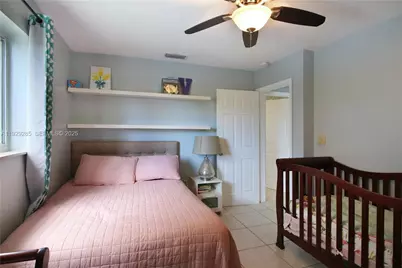 3813 S Lake Ter, Miramar, FL 33023 - Photo 14