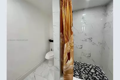 10090 NW 80th Ct #1401, Hialeah Gardens, FL 33016 - Photo 8