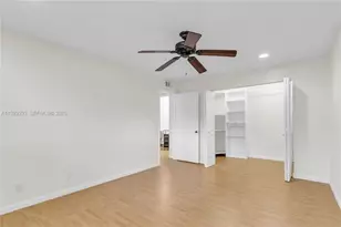 9415 W McNab Rd, Tamarac, FL 33321 - Photo 14