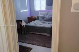 911 W Country Club Cir, Plantation, FL 33317 - Photo 16