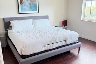 3340 NE 190th St, Aventura, FL 33180 - Photo 6