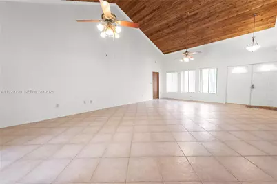 27111 SW 155th Ave, Homestead, FL 33032 - Photo 4