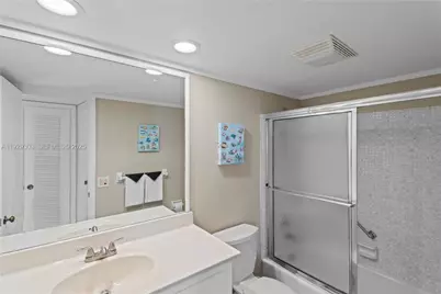 3051 NE 48th St #307, Fort Lauderdale, FL 33308 - Photo 10