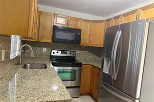 6083 W Flagler St, Miami, FL 33144 - Photo 8