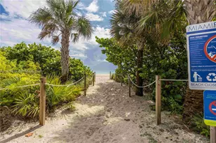 5055 Collins Ave, Miami Beach, FL 33140 - Photo 24