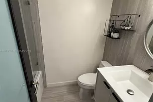 7173 Orange Dr, Davie, FL 33314 - Photo 22