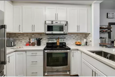 7173 Orange Dr #214B, Davie, FL 33314 - Photo 10