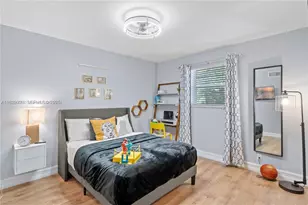 7173 Orange Dr, Davie, FL 33314 - Photo 2