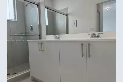 724 SE 13th St Cir #., Homestead, FL 33034 - Photo 34