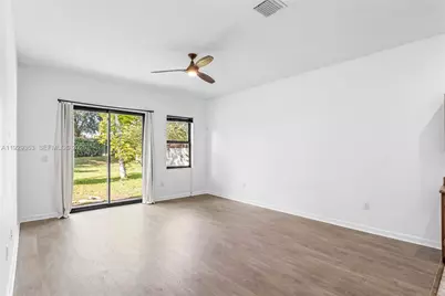 3560 W 88 St #3560, Hialeah, FL 33018 - Photo 12