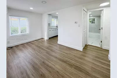 648 W 10th St, Riviera Beach, FL 33404 - Photo 6