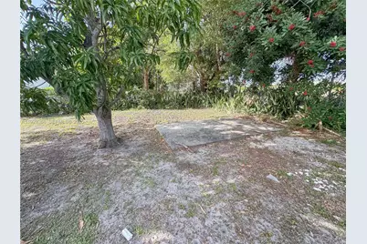 648 W 10th St, Riviera Beach, FL 33404 - Photo 18