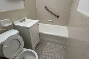 220 23rd St, Miami Beach, FL 33139 - Photo 2