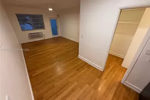 7315 Byron Ave, Miami Beach, FL 33141 - Photo 4