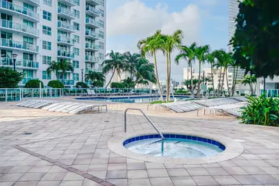 31 SE 5th St #4314, Miami, FL 33131 - Photo 38