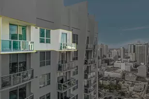 31 SE 5th St, Miami, FL 33131 - Photo 4