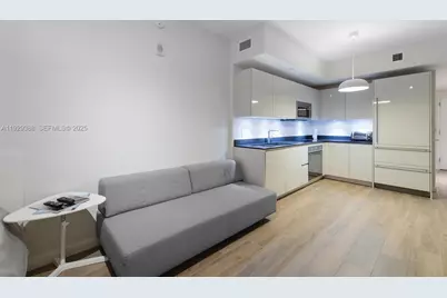 1010 Brickell Ave #3710, Miami, FL 33131 - Photo 10