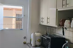 2238 NW 34th St, Miami, FL 33142 - Photo 8