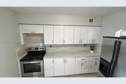 9463 SW 174th St #9463, Palmetto Bay, FL 33157 - Photo 2
