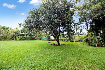 14655 NW River Dr, Miami, FL 33167 - Photo 26