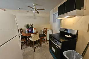 221 NE 21st St, Pompano Beach, FL 33060 - Photo 4