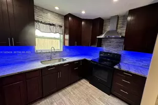 7915 SW 7th Pl, North Lauderdale, FL 33068 - Photo 6