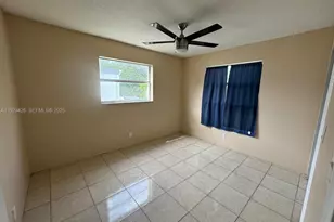 7915 SW 7th Pl, North Lauderdale, FL 33068 - Photo 24