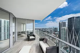 851 NE 1st Ave, Miami, FL 33132 - Photo 28