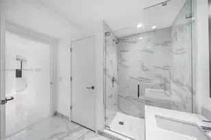 851 NE 1st Ave, Miami, FL 33132 - Photo 24