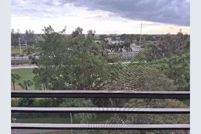 1100 St Charles Pl #719, Pembroke Pines, FL 33026 - Photo 24