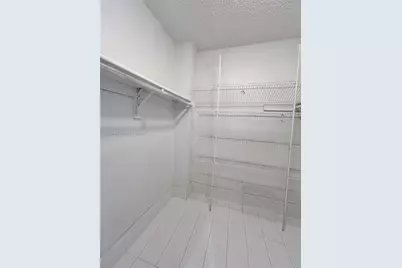 5050 NW 7th St #401, Miami, FL 33126 - Photo 26