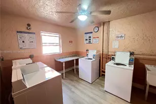 1855 W 60th St, Hialeah, FL 33012 - Photo 16