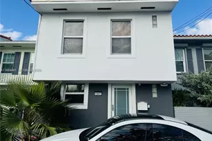 1987 NE 123rd St, North Miami, FL 33181 - Photo 1