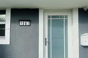 1987 NE 123rd St, North Miami, FL 33181 - Photo 18