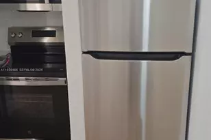 417 NW 2nd Ave, Hallandale Beach, FL 33009 - Photo 4