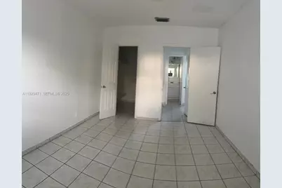 2420 Johnson St #303, Hollywood, FL 33020 - Photo 6