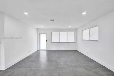 680 SW 29th Ter, Fort Lauderdale, FL 33312 - Photo 14