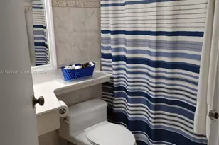 19201 Collins Ave, Sunny Isles Beach, FL 33160 - Photo 4