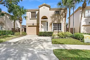 10717 NW 12th Manor, Plantation, FL 33322 - Photo 2