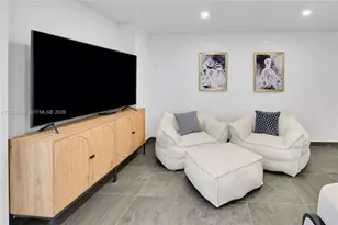 7600 Collins Ave, Miami Beach, FL 33141 - Photo 24