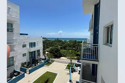 7600 Collins Ave #709, Miami Beach, FL 33141 - Photo 2