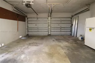 10962 SW 117th St, Miami, FL 33176 - Photo 32