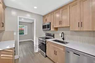 1015 NE 17th Ct, Fort Lauderdale, FL 33305 - Photo 18