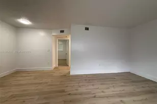 131 NW 77th St, Miami, FL 33150 - Photo 10