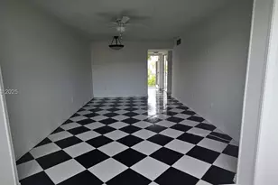 8595 Sunrise Lakes Blvd, Sunrise, FL 33322 - Photo 2
