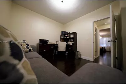171 SW 96th Ave, Plantation, FL 33324 - Photo 12