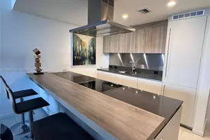 1000 Brickell Plaza, Miami, FL 33131 - Photo 30