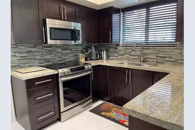 10101 NW 5th St #10101, Plantation, FL 33324 - Photo 8