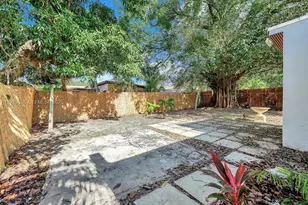 47 NW 49th St, Miami, FL 33127 - Photo 38