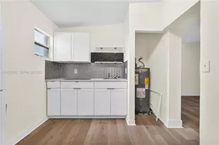 47 NW 49th St, Miami, FL 33127 - Photo 10